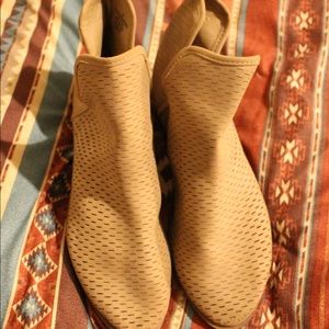 Tan Ankle Boot Women 9.5